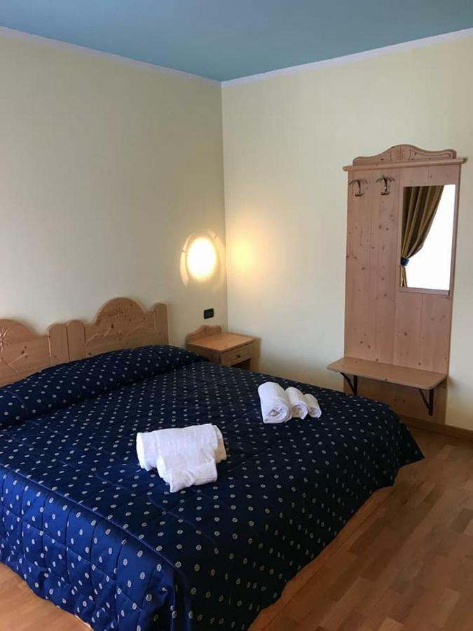 Hotel Sole Del Baldo Brentonico Bagian luar foto